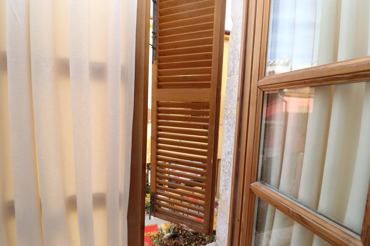 Gaia Acomodação com café da manhã Vlorë Exterior foto