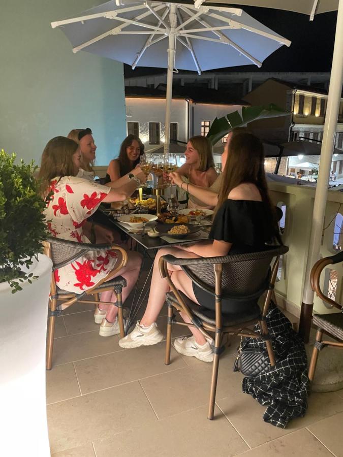 Gaia Acomodação com café da manhã Vlorë Exterior foto