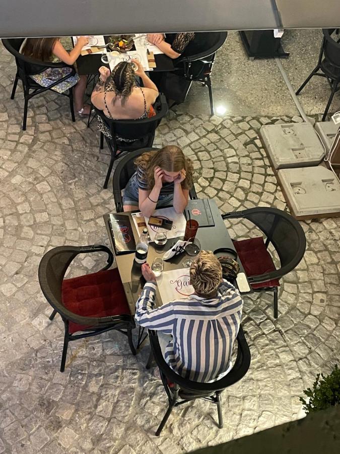 Gaia Acomodação com café da manhã Vlorë Exterior foto